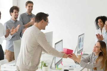 The Art of Personalizing Incentives