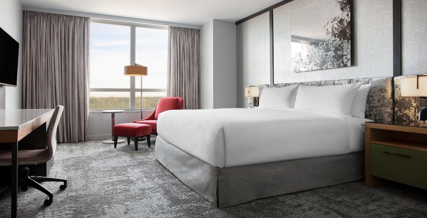 chicago hotel room