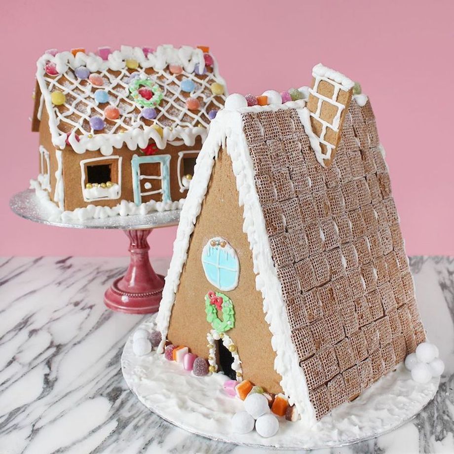 Delicious Experiences gingerbread houses