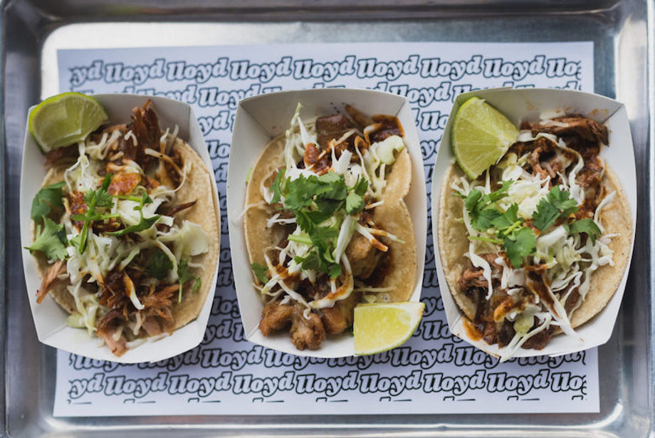 lloyds-tacos-buffalo