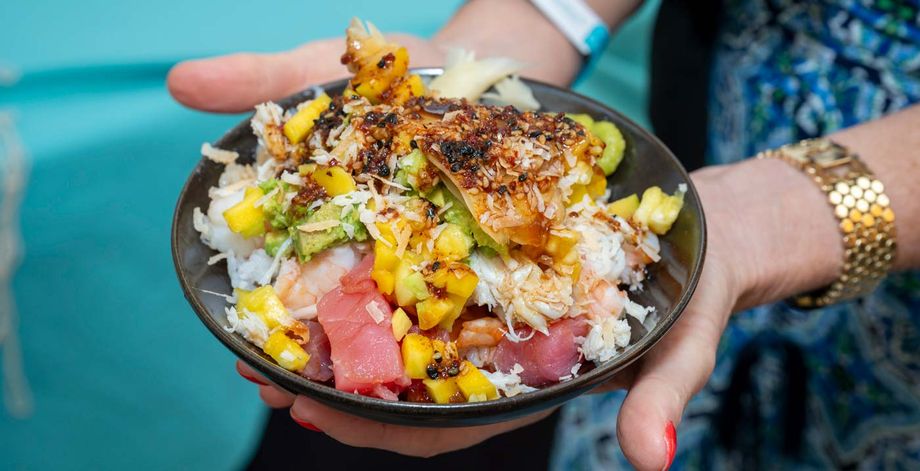 small-boutique-spring-poke-bowl-madpixpro
