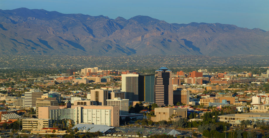 felipe-garcia-president-ceo-visit-tucson