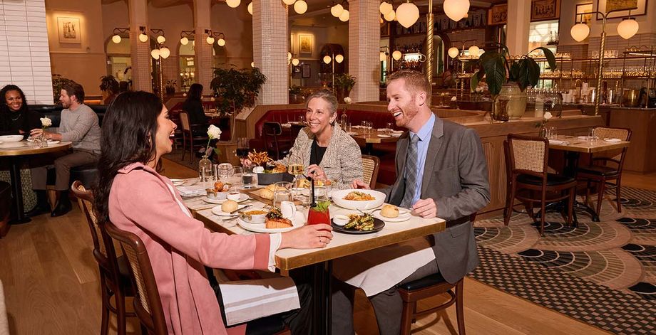 Grand Americal Laurel dining 1366