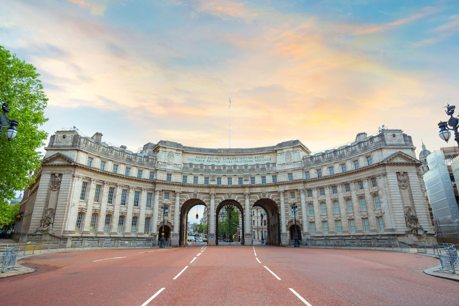 Waldorf-astoria-admiralty-arch
