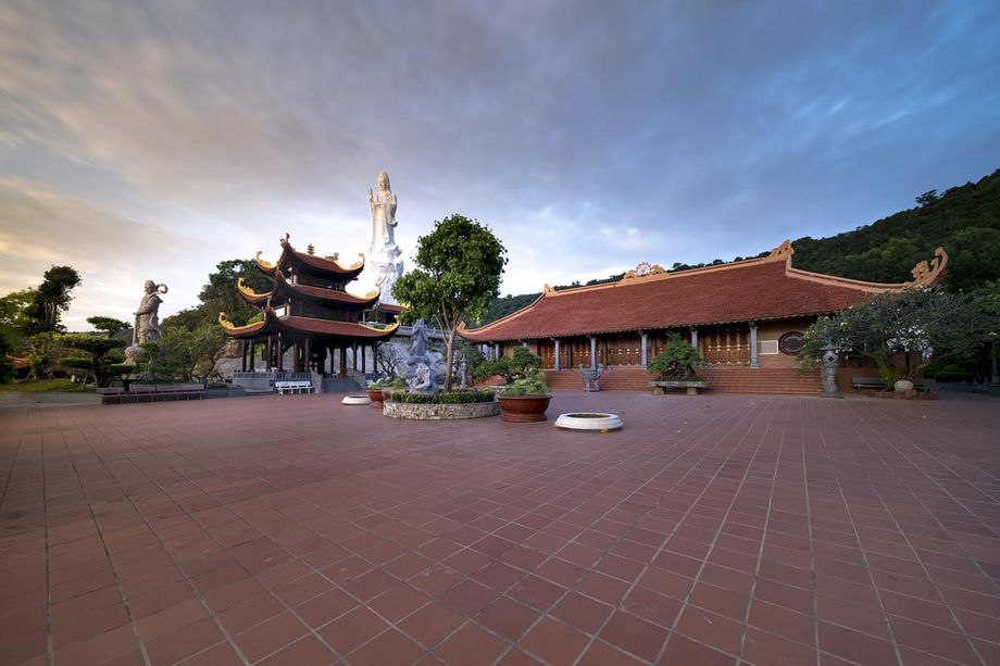 Vietnam Hotels2