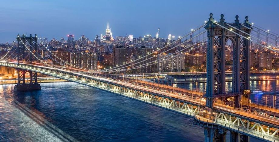 Skyline-Bridge-Brooklyn-NYC-Julienne-Schaer-new-york