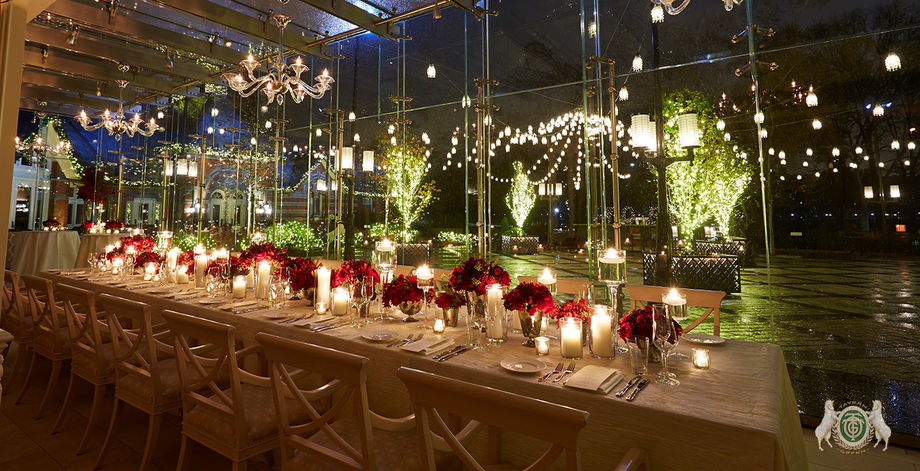 Tavern on the Green seating with lights chandelier 7
