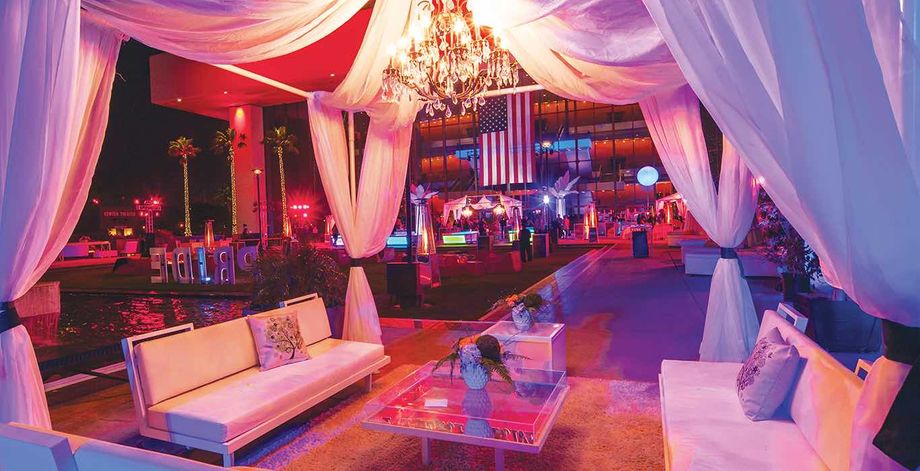 Long Beach lounge Long Beach lounge