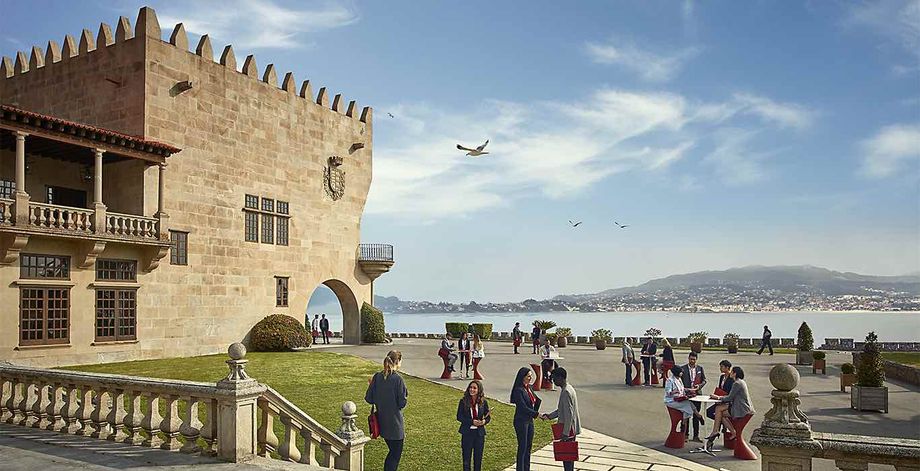 The Parador de Baiona offers function rooms, accommodations and outdoor event space.