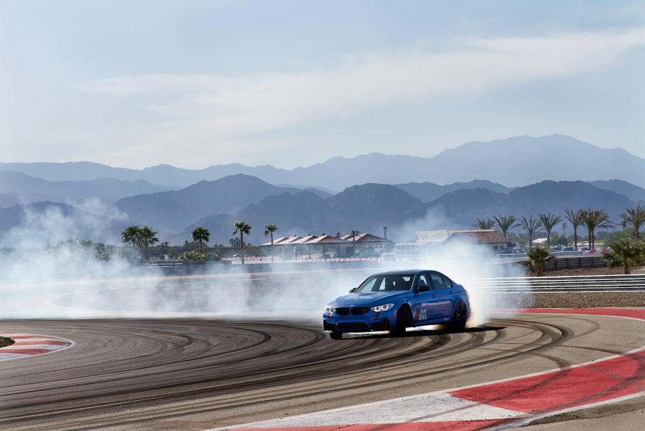 BMW Perfomance Center
