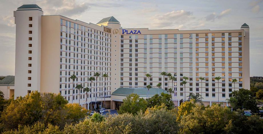 Rosen Plaza exterior