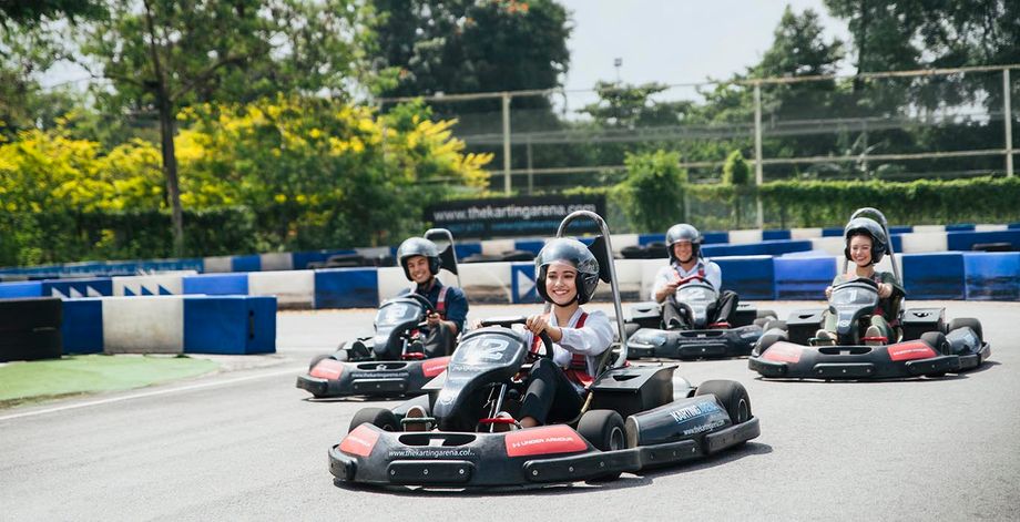Singapore 1 replace Karting Singapore 1 replace Karting