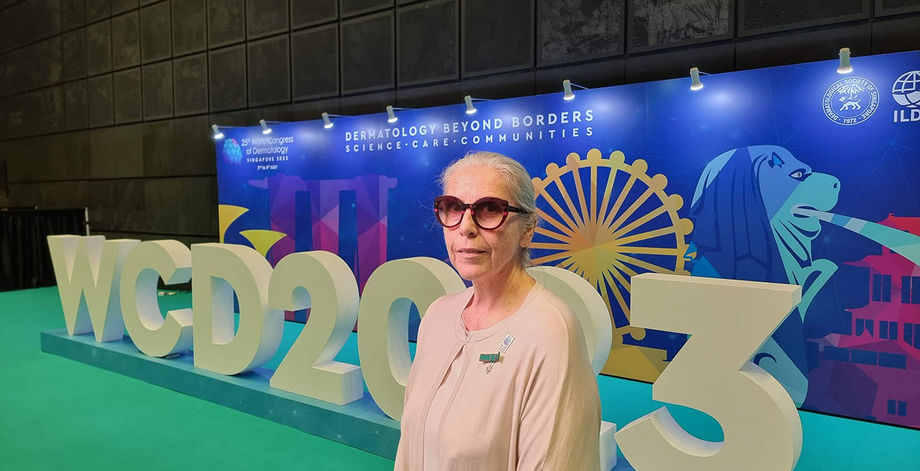 Singapore glasses