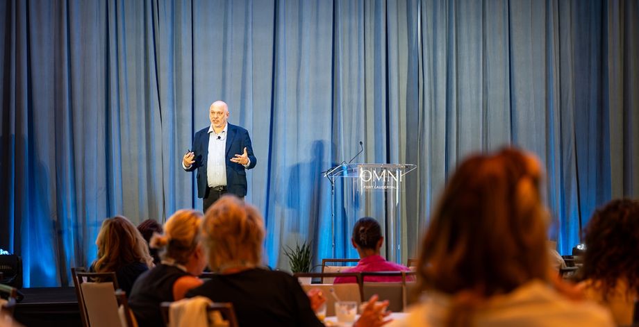 Eli_Gorin_Destination_Southeast_Speaker