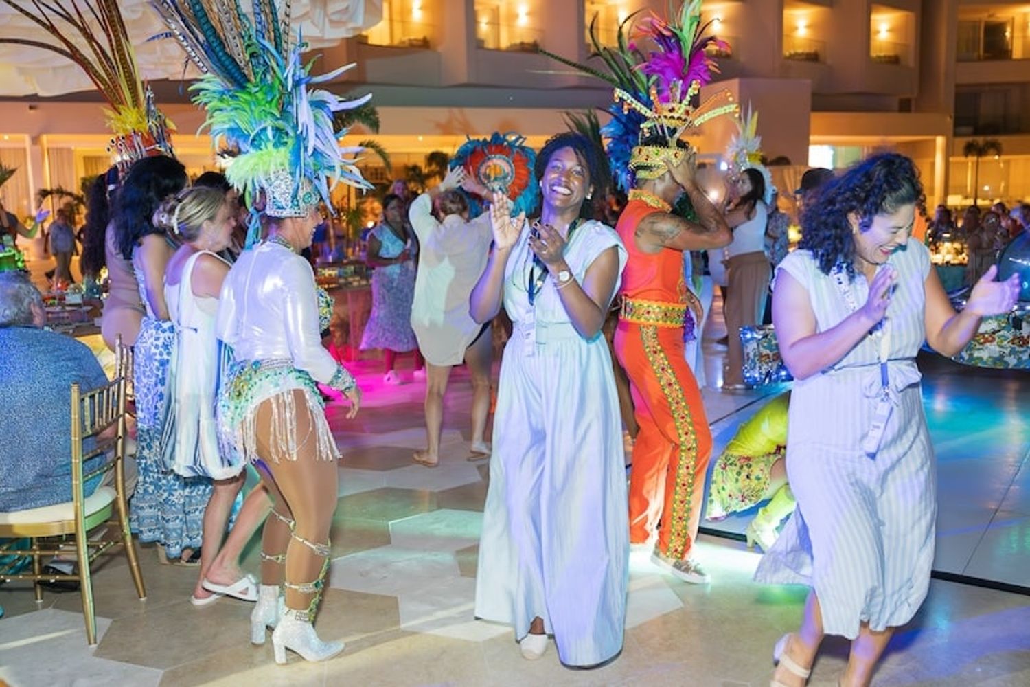 Dest.Caribbean.2025.Soc.Med 10