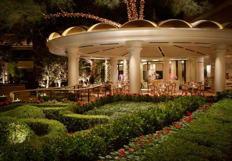 Wynn's wealth of outdoor spaces, such as the patio at Jardin, are among its attractions to today's groups.
