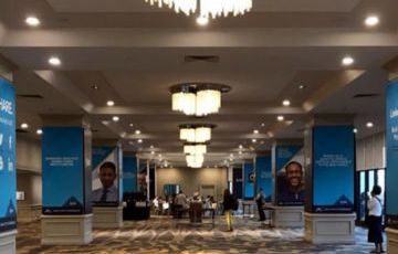 Harbor Foyer Column Banner