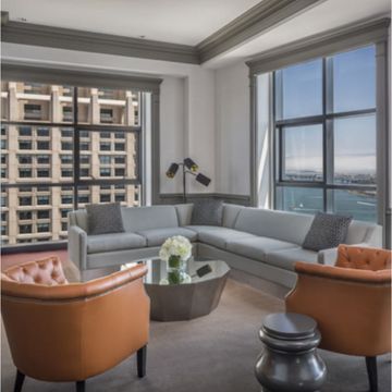 Penthouse Suite