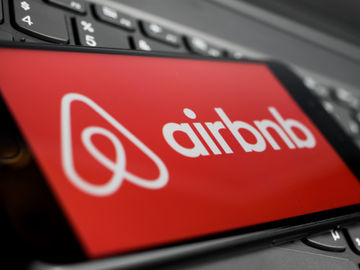  alt='Airbnb is shutting its China business'  Title='Airbnb is shutting its China business' 