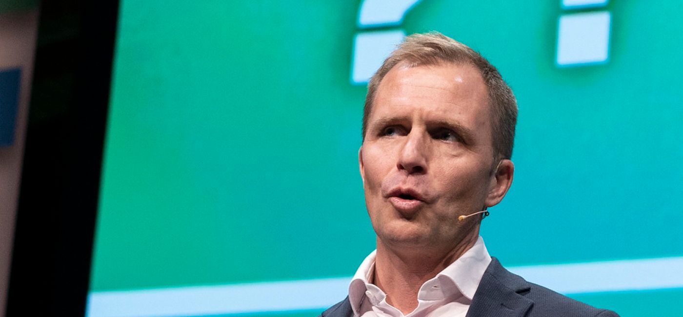 In The Big Chair LIVE - Henrik Kjellberg of Awaze