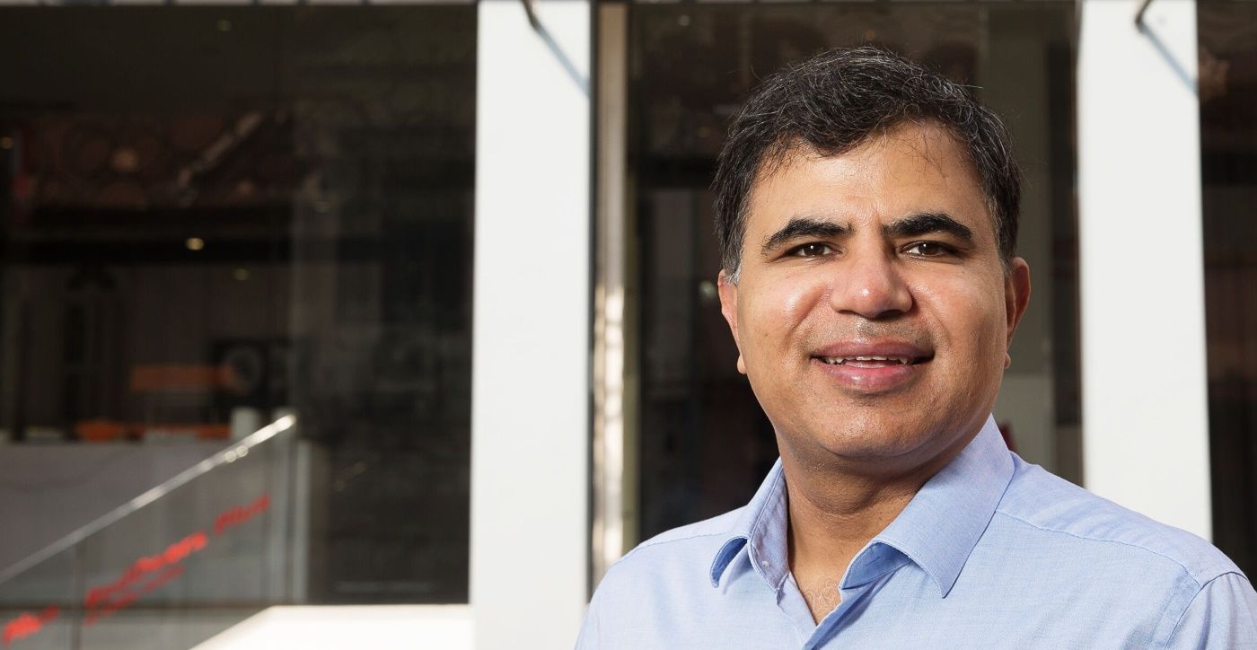  alt="amit-saberwal-reddoorz"  title="amit-saberwal-reddoorz" 