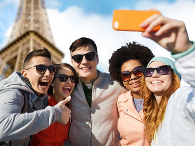 STARTUP STAGE: Travogram lets travelers book, share and monetize trips STARTUP STAGE: Travogram lets travelers book, share and monetize trips