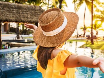 STARTUP STAGE: NowBoarding is a commission-free distribution platform for travel brands