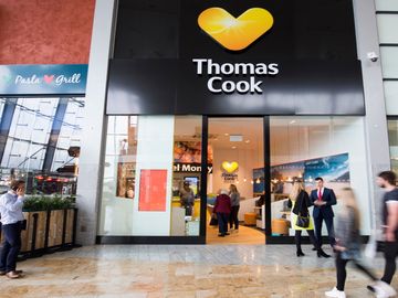 Thomas Cook collapses after investors pull the plug on survival package Thomas Cook collapses after investors pull the plug on survival package