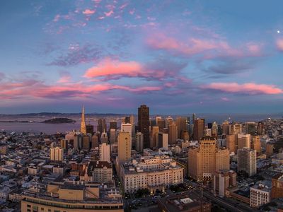 REPORT: COVID-19 Hotel Forecast - San Francisco REPORT: COVID-19 Hotel Forecast - San Francisco