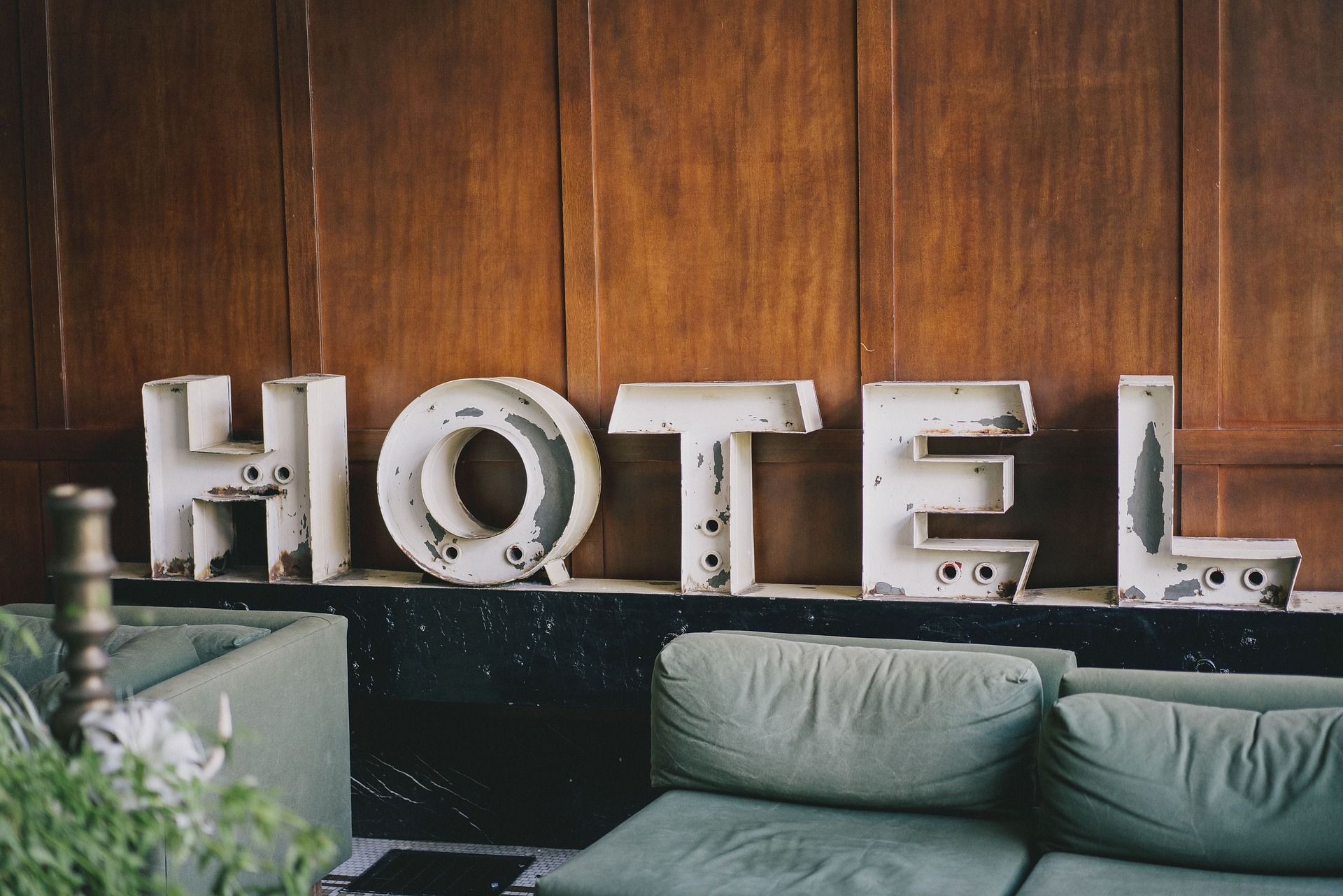 hotel signage impala