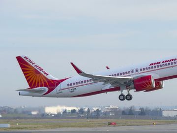 Air India signs distribution agreement with Amadeus, Sabre out in the cold Air India signs distribution agreement with Amadeus, Sabre out in the cold