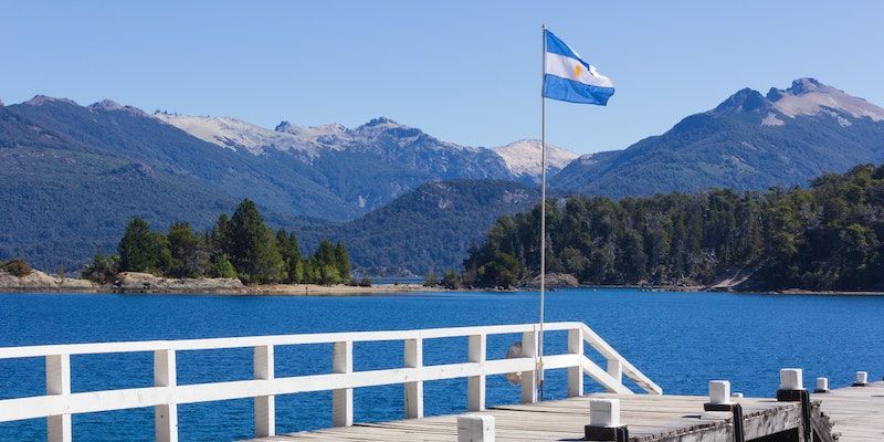 Despegar reports 32% hit to Q1 bookings, renegotiates Best Day acquisition