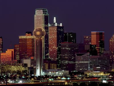 REPORT: COVID-19 Hotel Forecast - Dallas REPORT: COVID-19 Hotel Forecast - Dallas