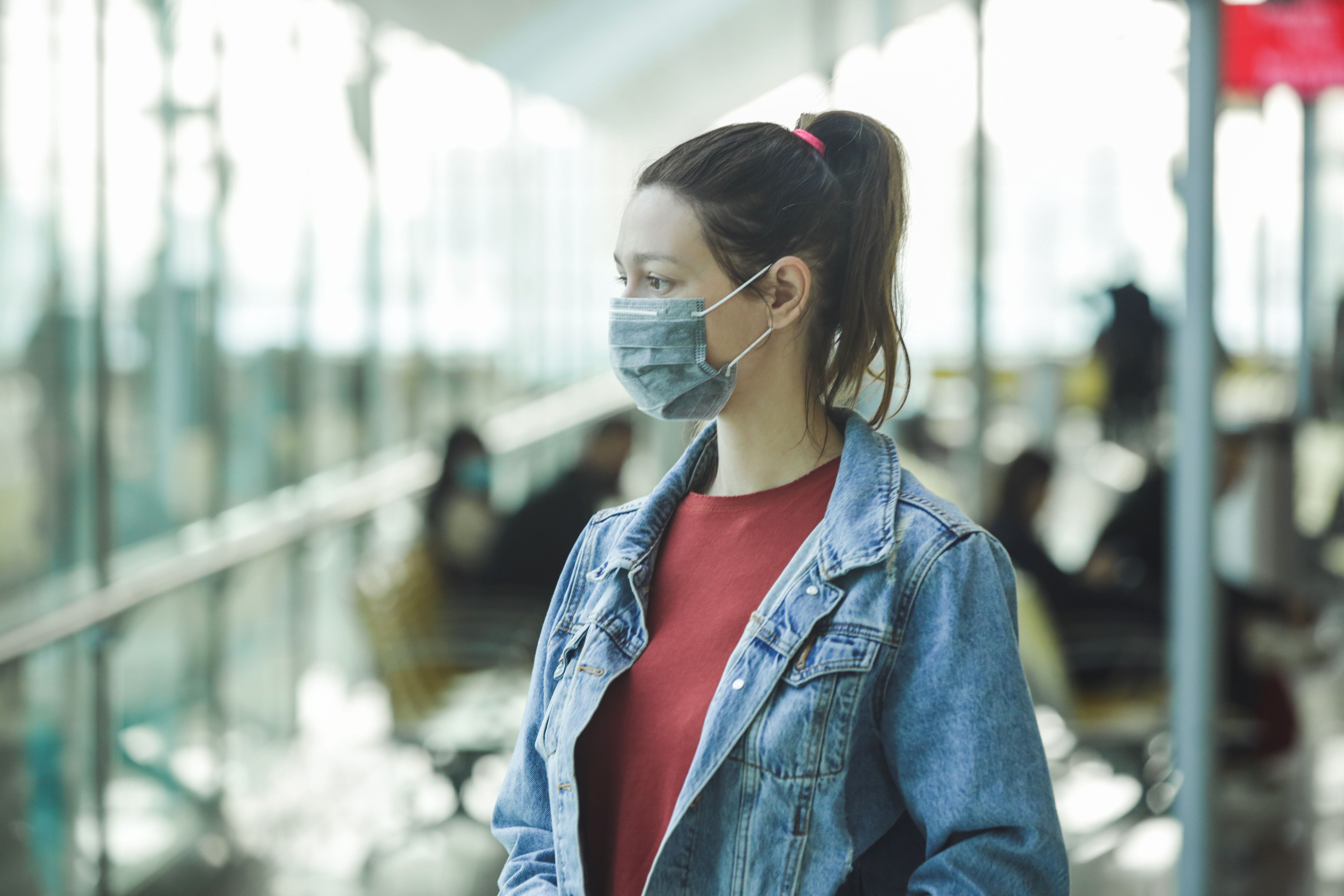 Travelers lack confidence in public transit, flights returning to normal
