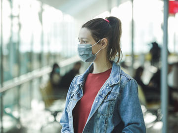 Travelers lack confidence in public transit, flights returning to normal Travelers lack confidence in public transit, flights returning to normal