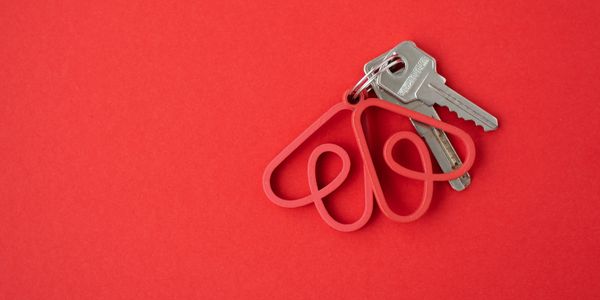 "Perfect timing" - Travel industry reacts to Airbnb's IPO filing