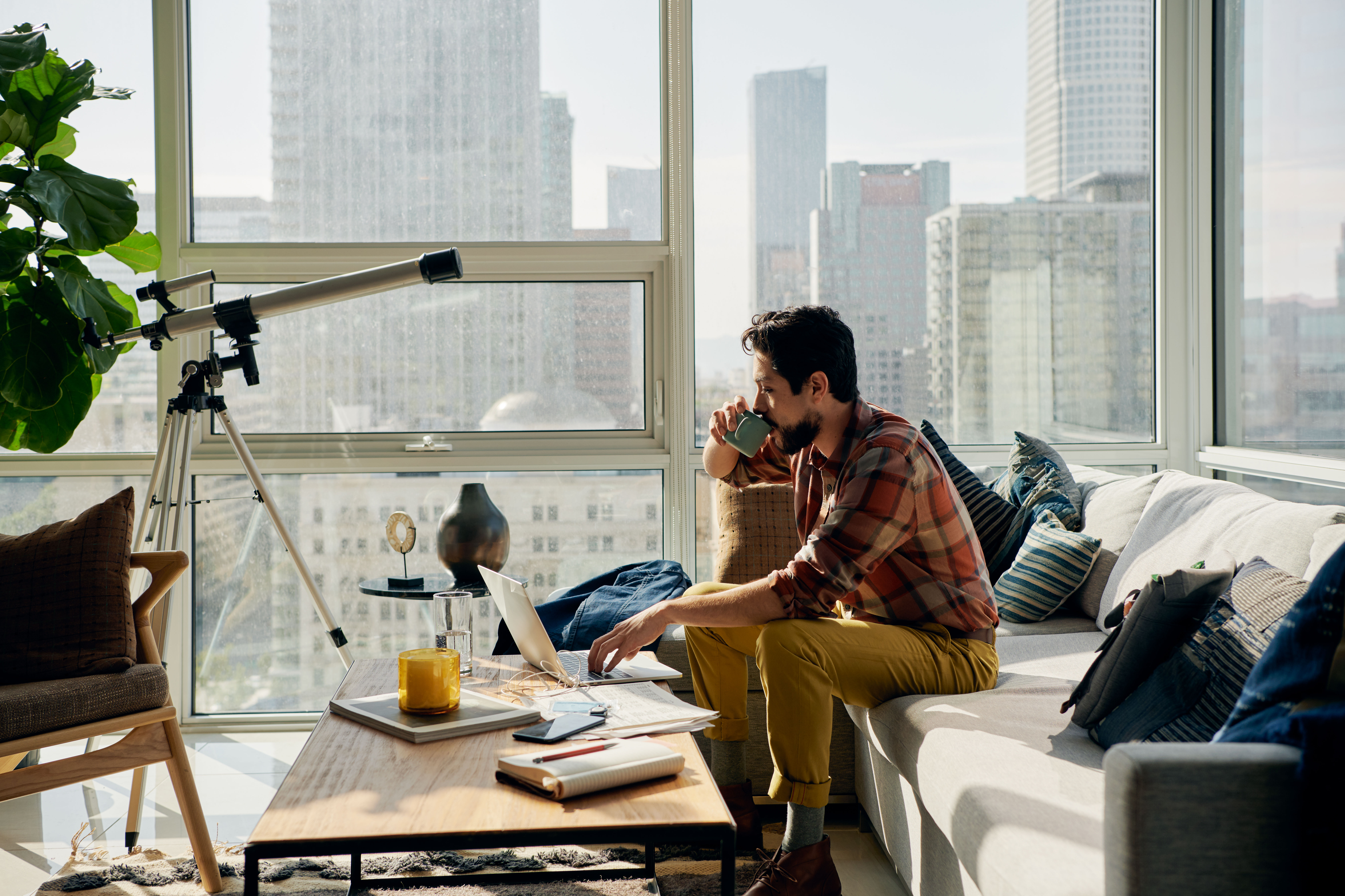 Airbnb courts digital nomads as it continues push for long-term stays