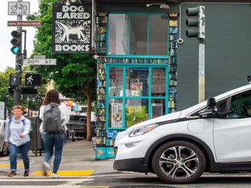 Cruise autonomous vehicle brand tops up earlier round with new $750M investment Cruise autonomous vehicle brand tops up earlier round with new $750M investment