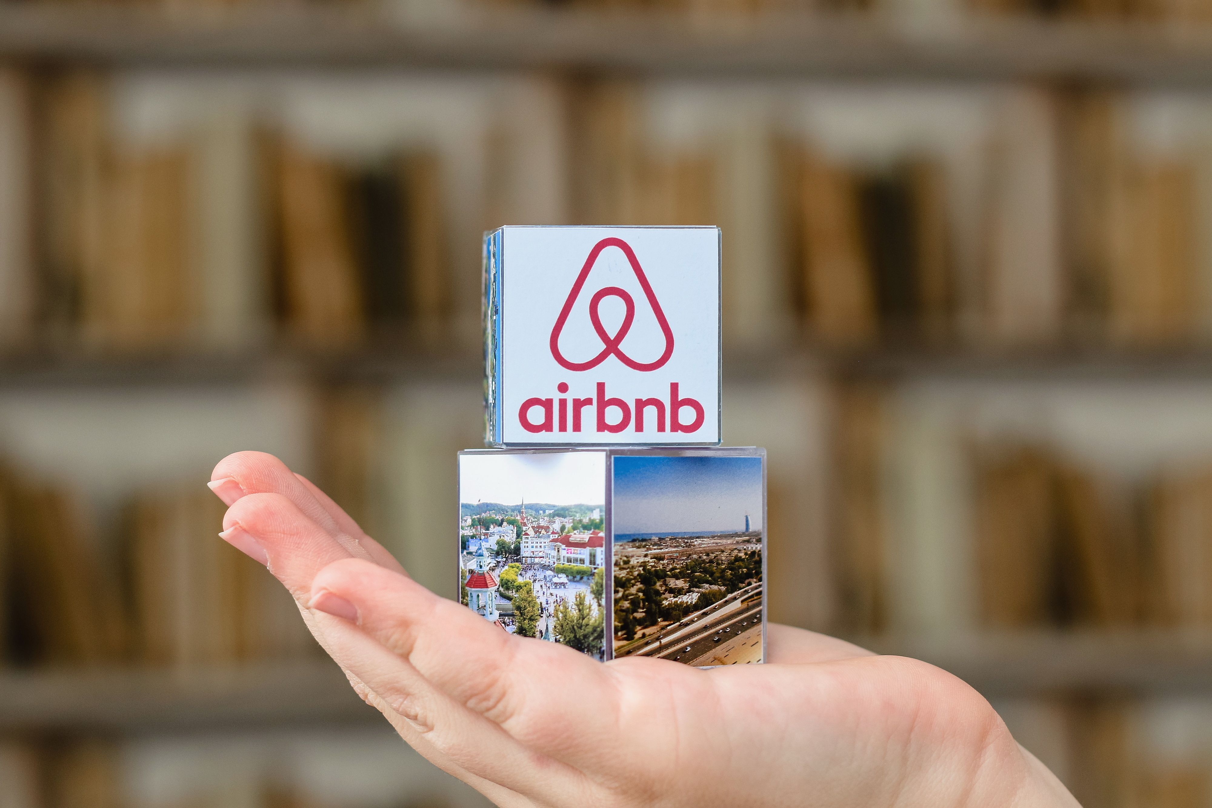 In first earnings report, Airbnb posts quarterly loss of $3.9B