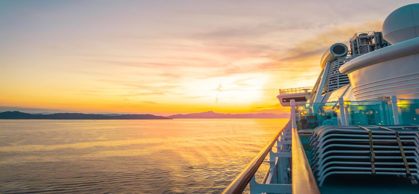 Once upon a time, a cruise ship left the harbor... 366 days in the life of the travel industry
