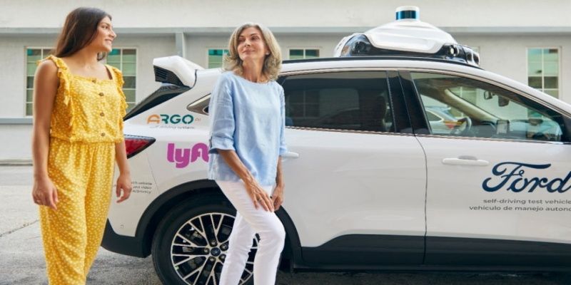  alt="Lyft and Ford unite to push autonomous ride-hailing services at scale"  title="Lyft and Ford unite to push autonomous ride-hailing services at scale" 