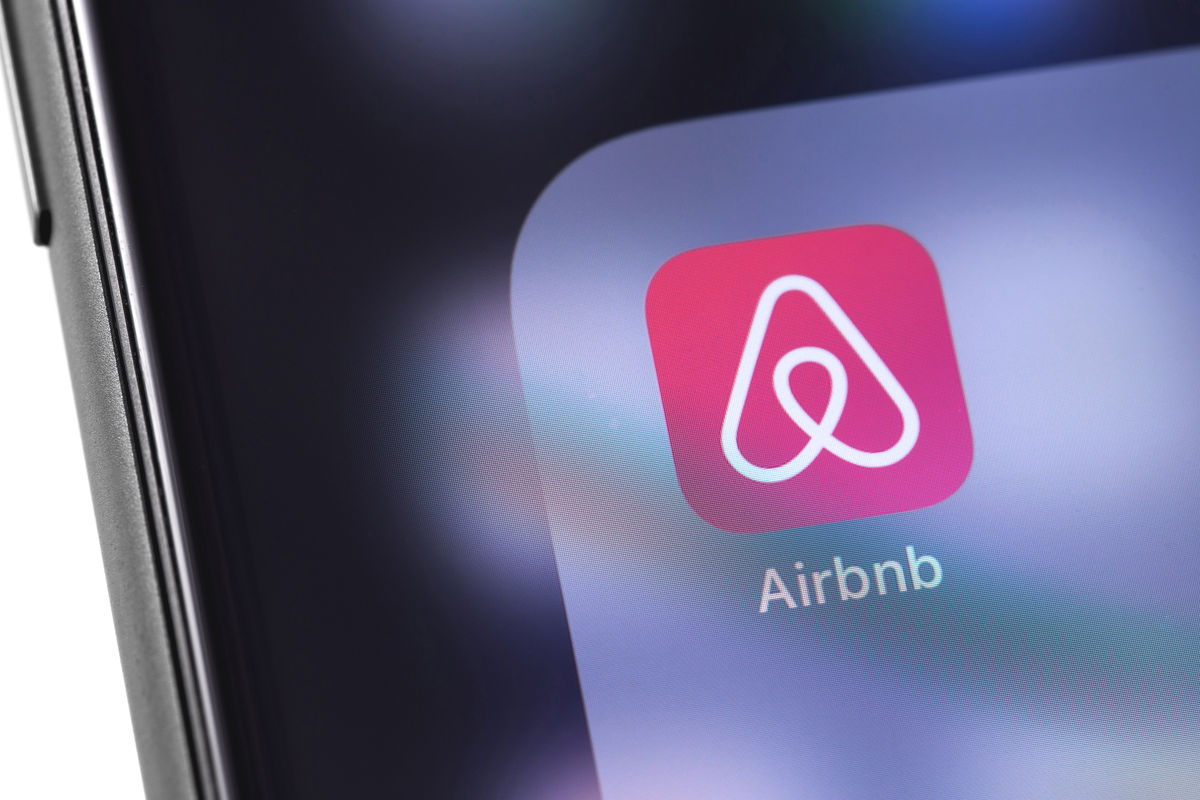 Airbnb ends 2021 with 25 revenue growth over 2019 PhocusWire