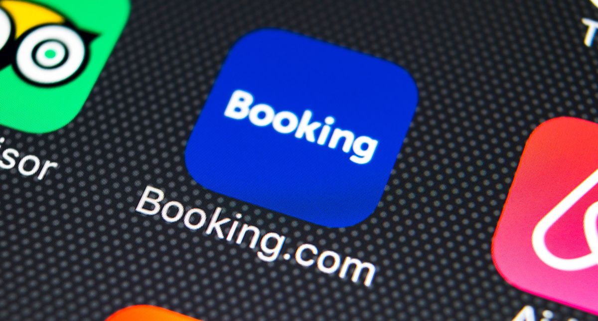 Booking.com Super Bowl Ad Features Melissa McCarthy To Reinforce Brand  Positioning