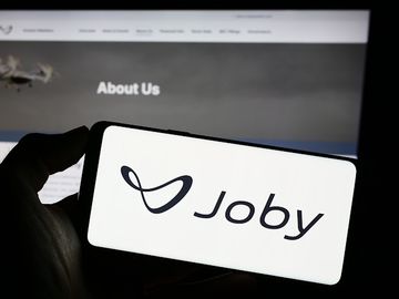 Toyota invests $500M in electric air taxi maker Joby Aviation