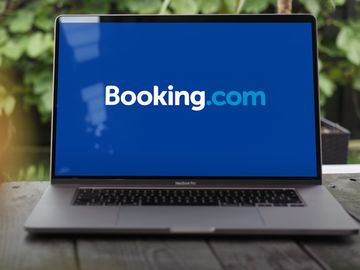 Booking Holdings sees "stable growth," surpasses expectations