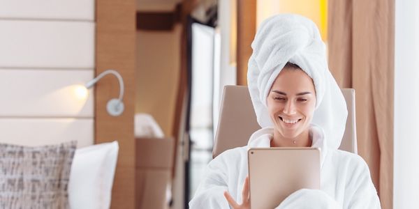 Hotel Communication Network acquires Crave Interactive