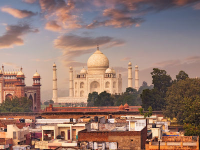 MakeMyTrip reports record gross bookings and revenue for 2025