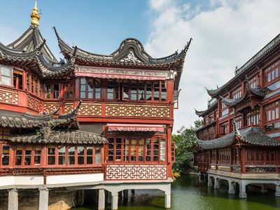 Trip.com Group increases Q1 revenue, inbound travel bookings surge 100%