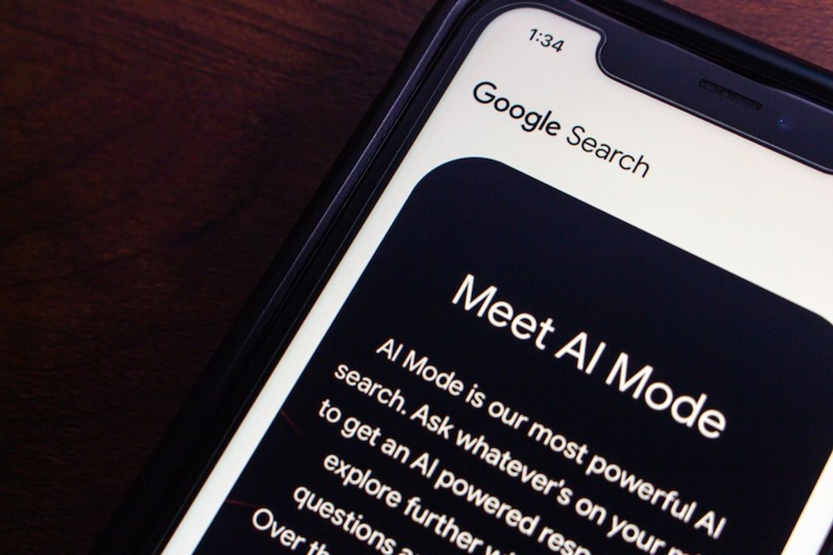 Hotel, flight bookings coming to Google’s AI Mode