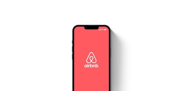 Airbnb to launch hotel interface